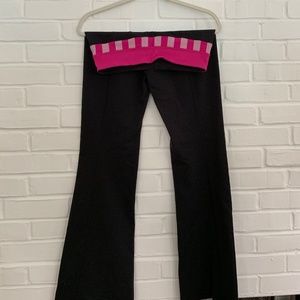 Lululemon yoga pants